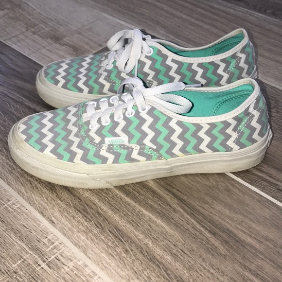 Chevron VANS! Mint, Gray, White sz 6.5 - Picture 2 of 5